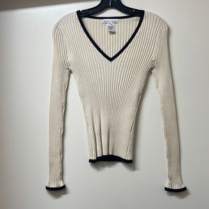 Ribbed cream, lightweight sweater with black trim